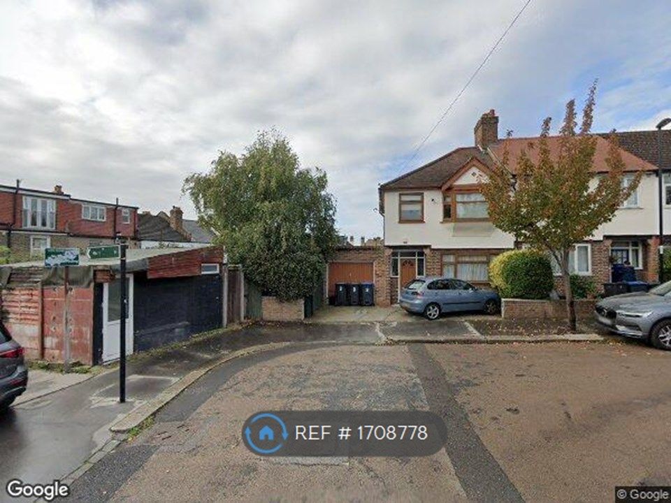 Studio to rent in South Norwood, London SE25 Zoopla