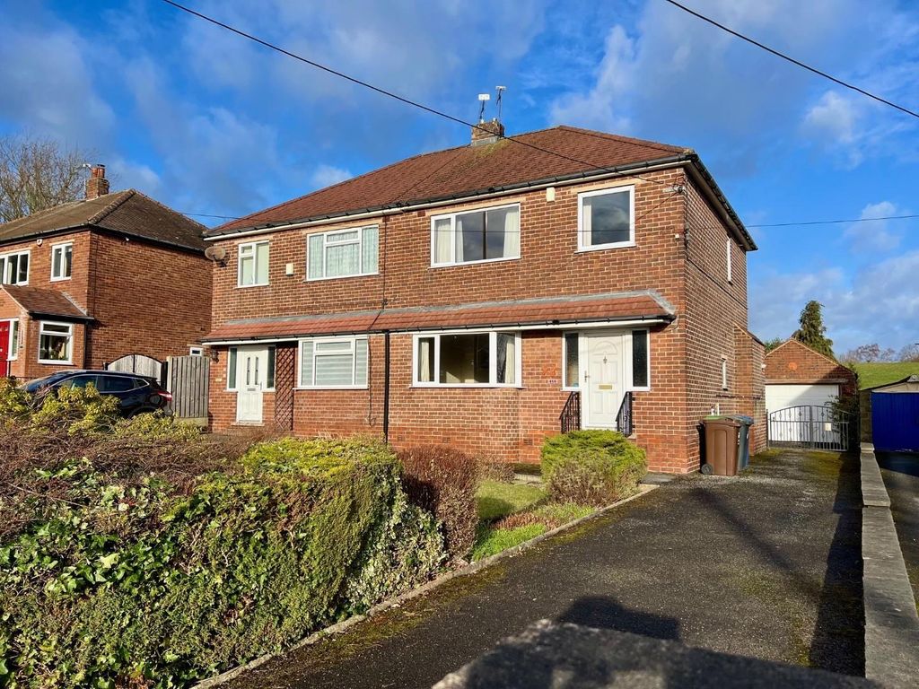 3 bed semidetached house for sale in Burncross Road, Burncross