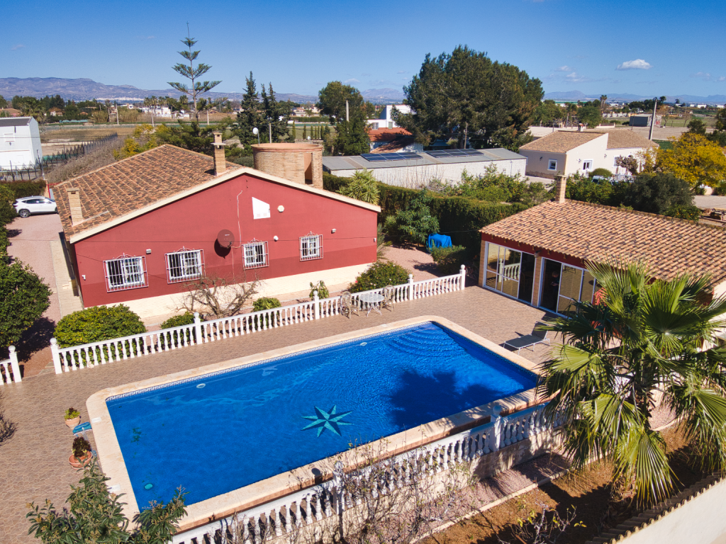 4 bed country house for sale in Valencia, Spain, £282,475 Zoopla