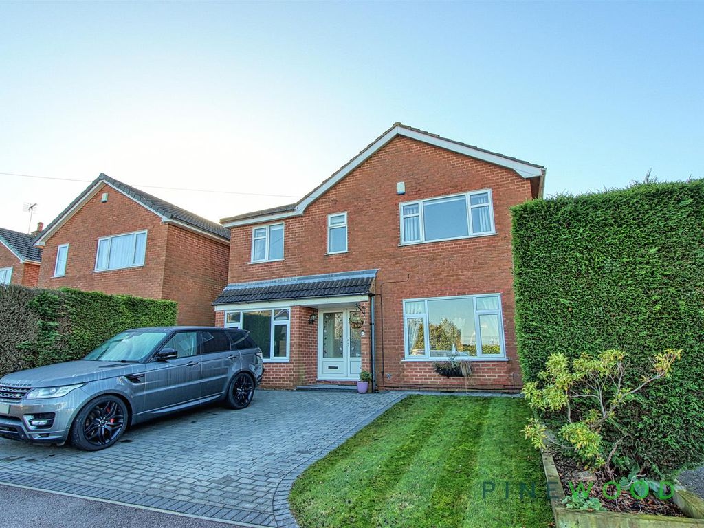 4 bed detached house for sale in Allen Drive, Mansfield NG18, £325,000
