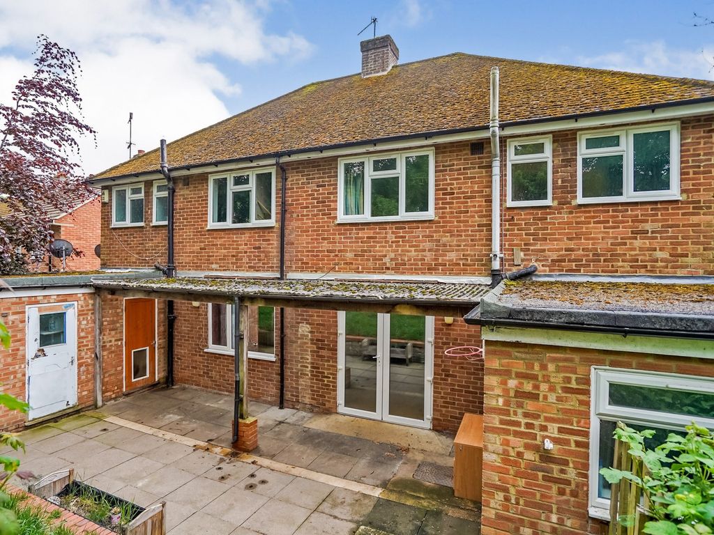 10 bed detached house for sale in Micklefield Road, High HP13