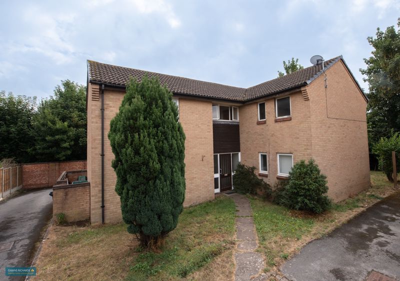 1 bed flat for sale in Allington Close, Taunton TA1 Zoopla