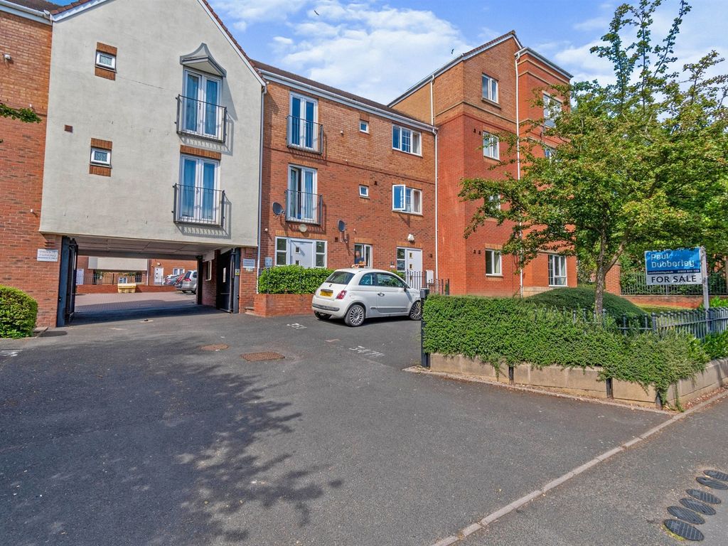 2 bed flat for sale in Willenhall Road, Wolverhampton WV1 Zoopla