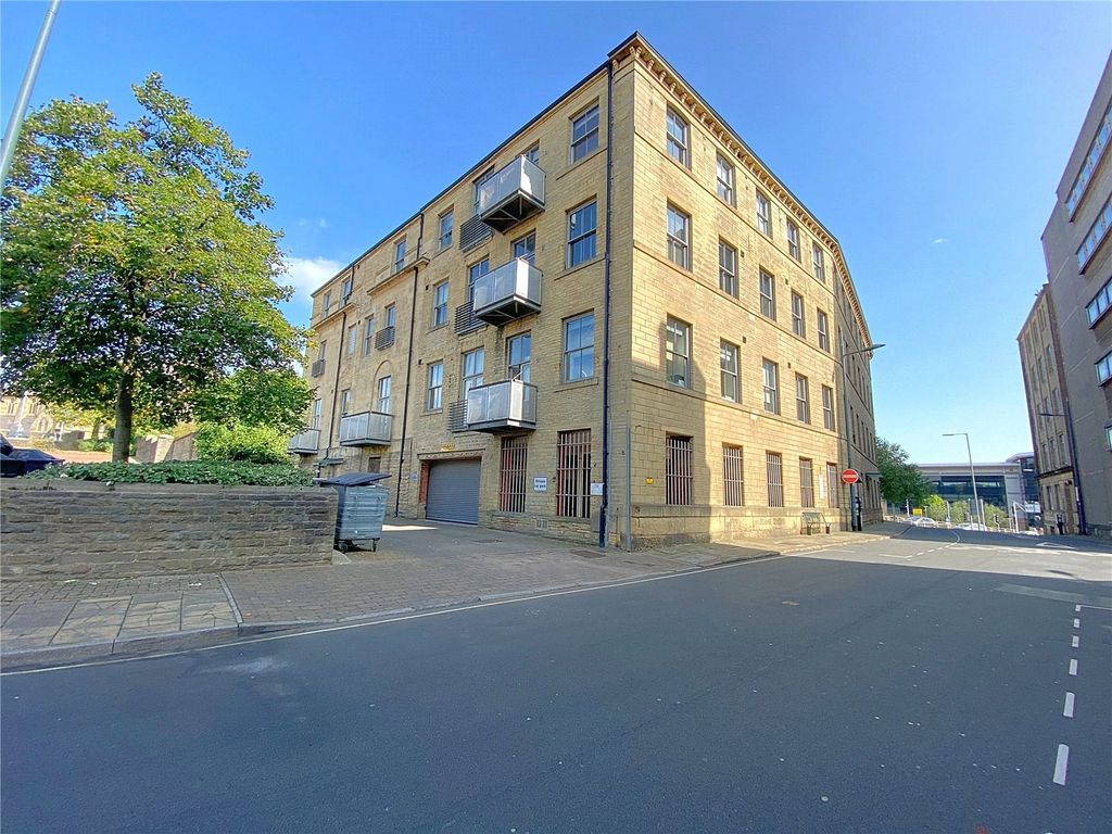 Treadwell Mills, Upper Park Gate, Bradford, West Yorkshire BD1  
