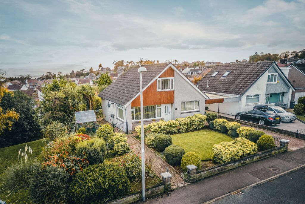 3 bed detached house for sale in The Fairway, Monifieth, Dundee DD5, £