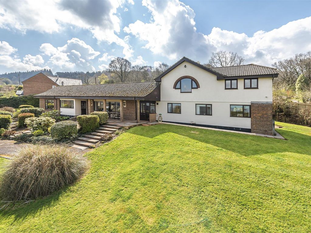 4 bed detached house for sale in Blagdon Hill, Taunton TA3 Zoopla