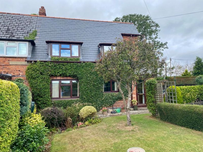 2 bed end terrace house for sale in Martins Close, Woolhope, Hereford