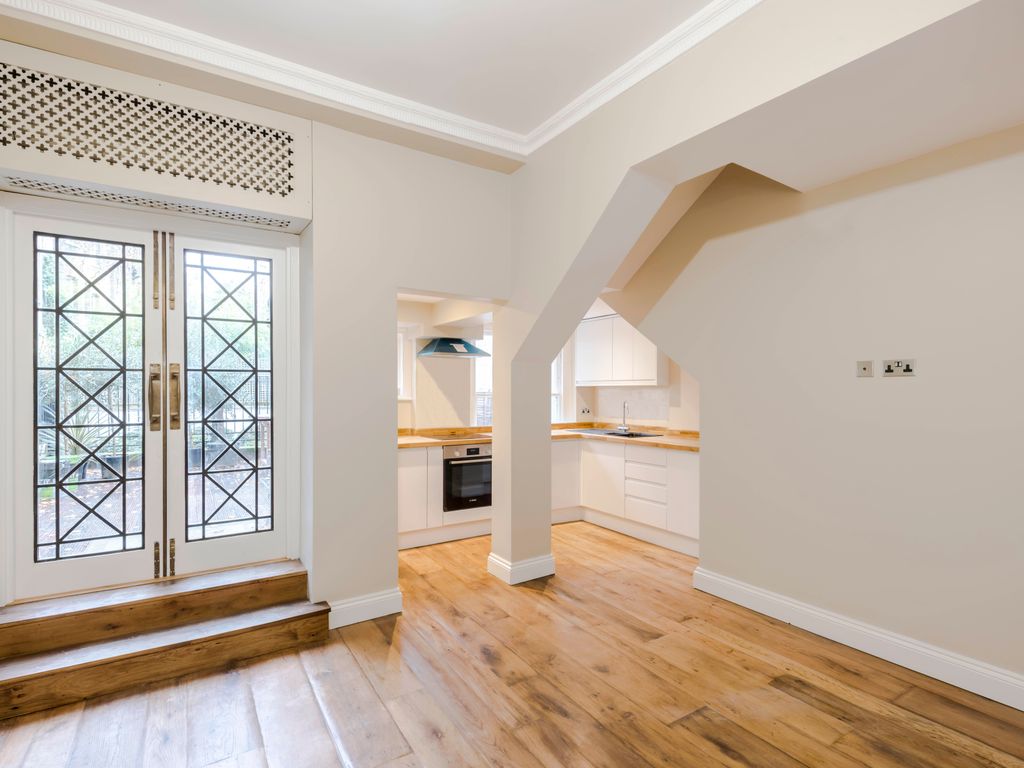 Royal Hospital Road, London SW3