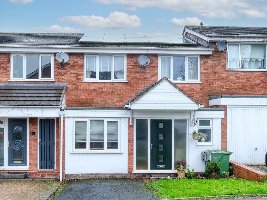 3 bed terraced house for sale in Wenlock Drive, Bromsgrove B61, £