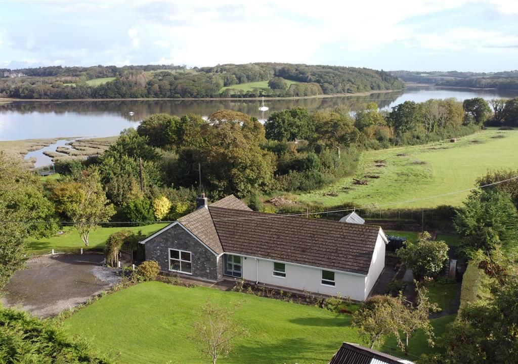 4 bed bungalow for sale in Shearwater, Landshipping, Narberth SA67, £545,000 Zoopla