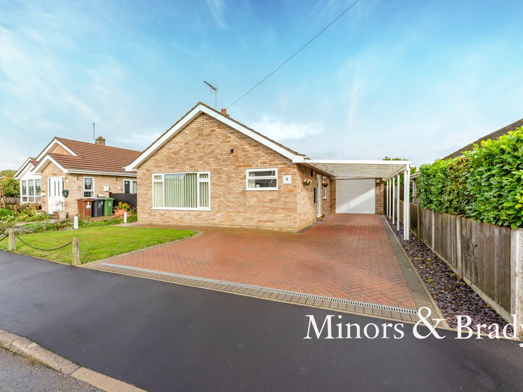 3 bed detached bungalow for sale in Thurne Rise, Martham, Great