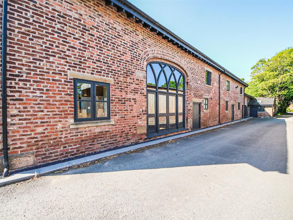 5 bed barn conversion for sale in Vicarage Barn, Southport Road, Scarisbrick, Ormskirk L40 Zoopla