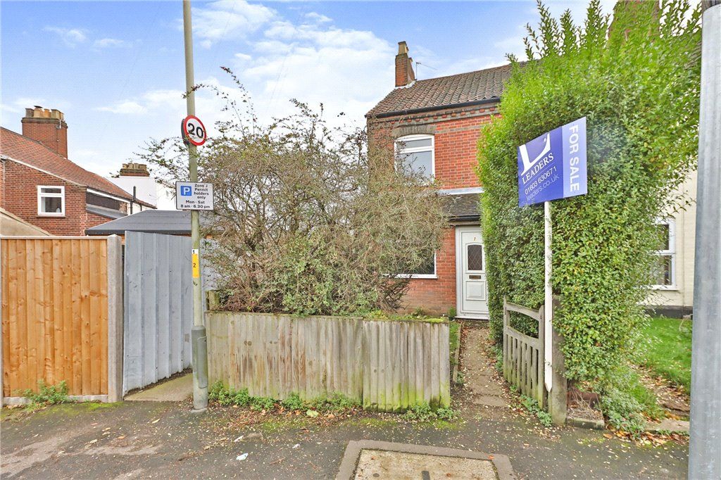 3 bed end terrace house for sale in Green Hills Road, Norwich, Norfolk