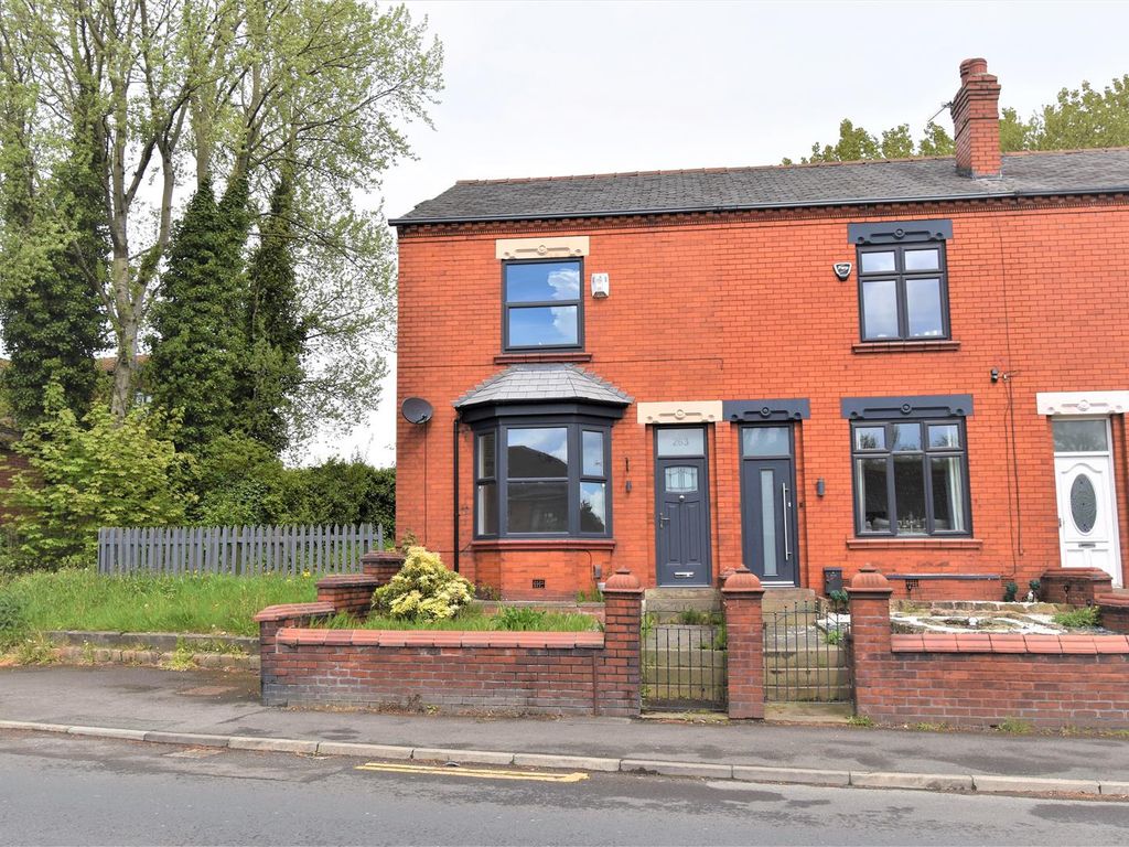 3 bed end terrace house to rent in Manchester Road, Tyldesley