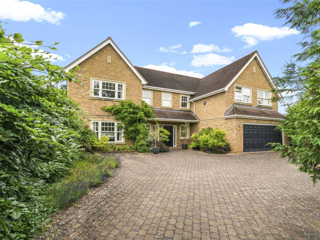 5 bed detached house for sale in Mizen Close, Cobham, Surrey KT11, £3,000,000 Zoopla