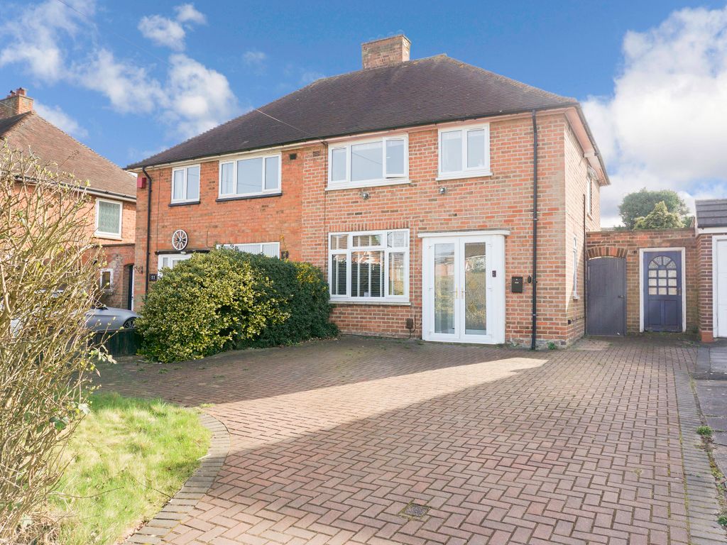 3 bed semidetached house for sale in Fowler Road, Sutton Coldfield B75