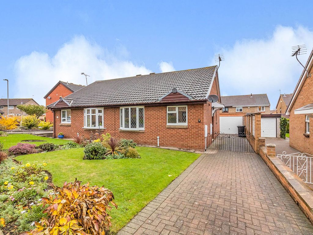 2 bed bungalow for sale in Sheldrake Close, Thorpe Hesley, Rotherham