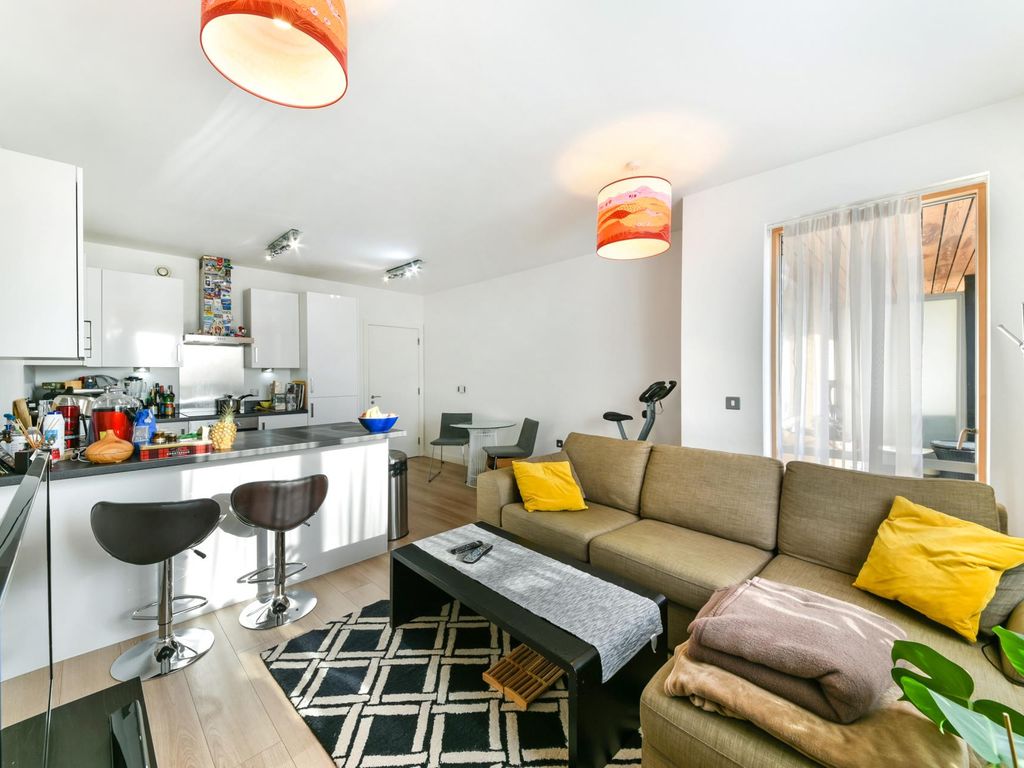 Eddington Court, Canning Town, London E16  