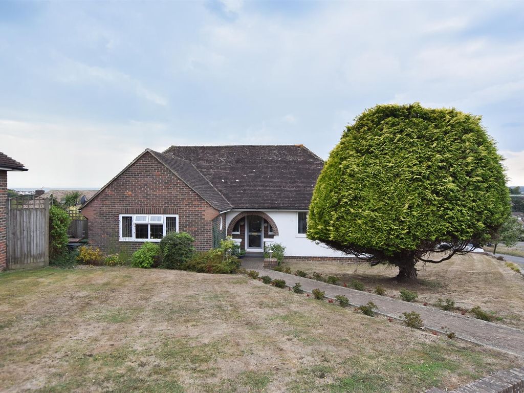 3 bed detached bungalow for sale in Gresham Way, St. LeonardsOnSea