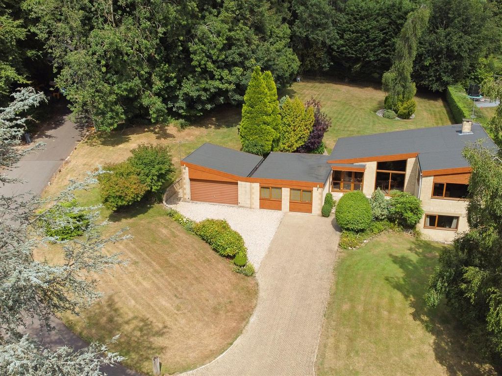 4 bed property for sale in Bownham Park, Rodborough Common, Stroud GL5