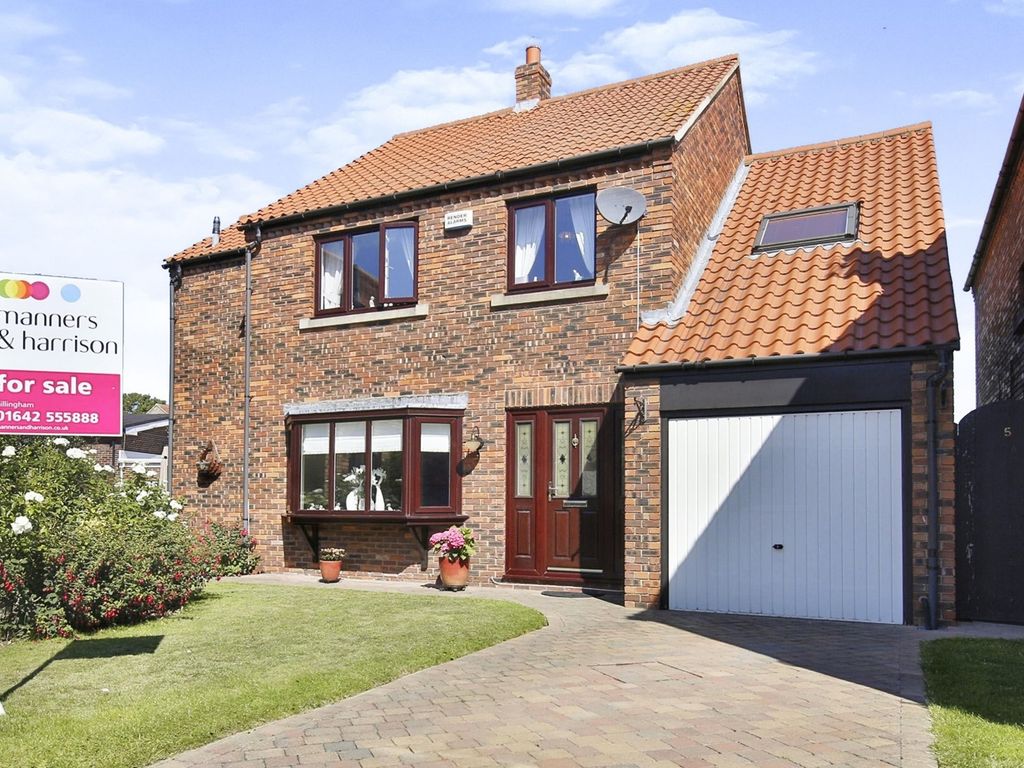 4 bed detached house for sale in Thompsons Close, Wolviston, Billingham