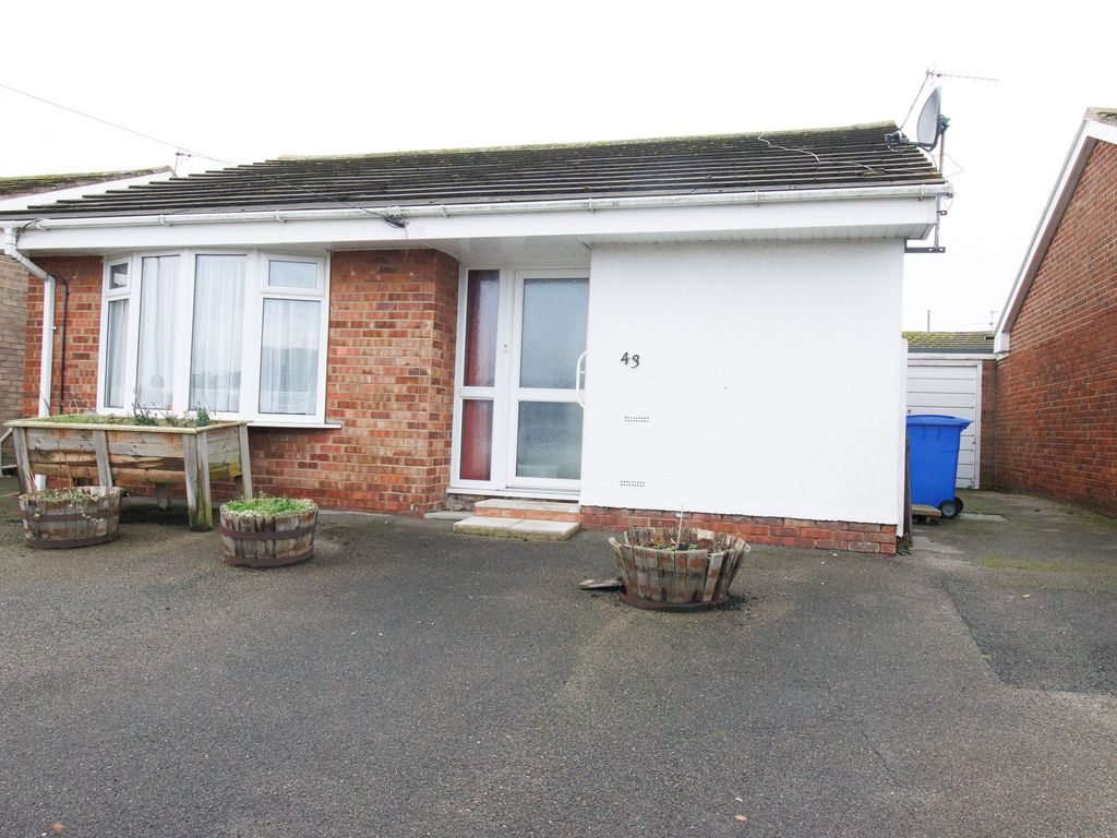 2 bed detached bungalow for sale in Fountayne Road, Hunmanby YO14 Zoopla