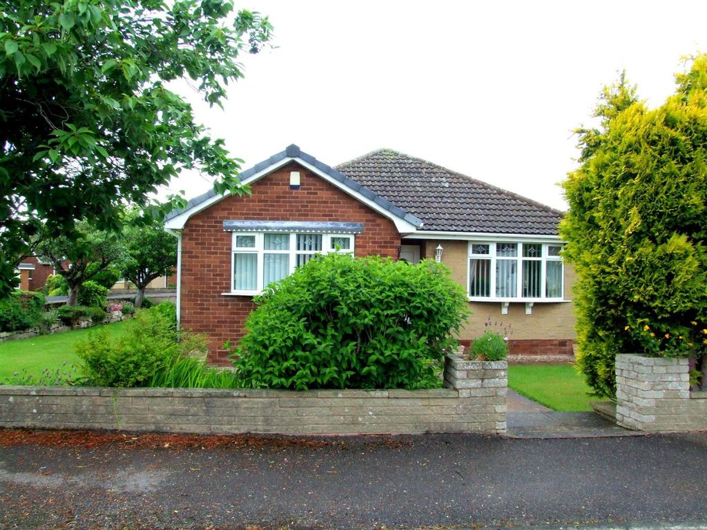3 bed detached bungalow for sale in Roche End, Todwick, Sheffield S26