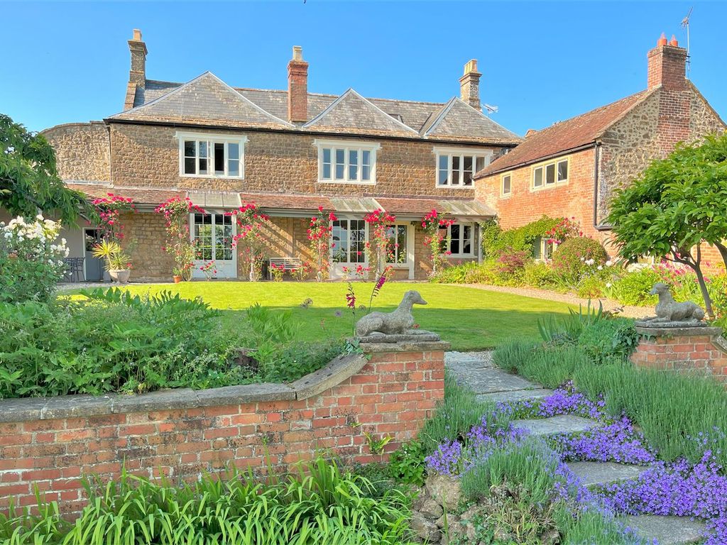 6 bed detached house for sale in Station Road, Ilminster, Somerset TA19