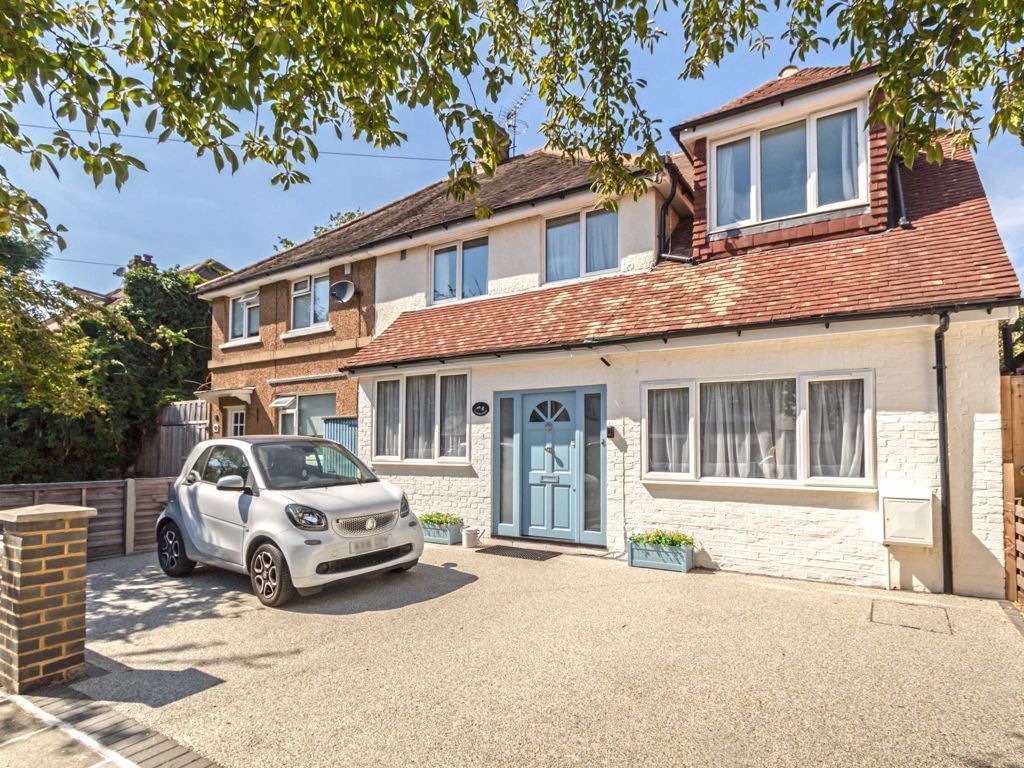 Studio to rent in Clonmel Road, Teddington TW11 Zoopla