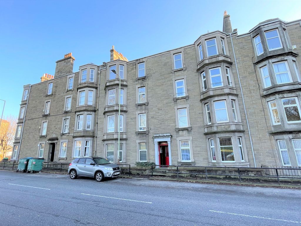 2 bed flat to rent in 3R, 111 Arbroath Road, Dundee DD4 Zoopla