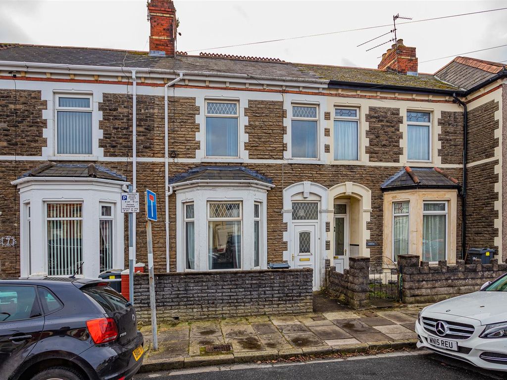 3 bed property to rent in Chester Place, Cardiff CF11 Zoopla