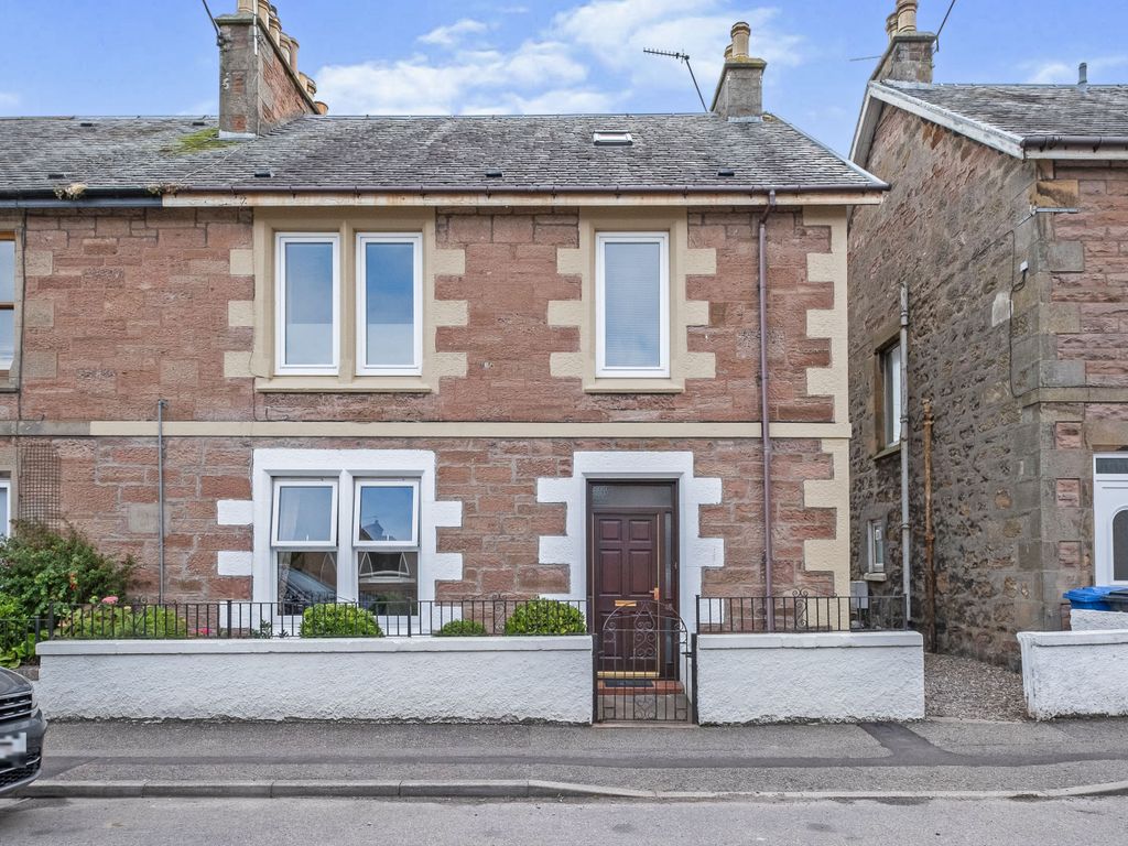 2 bed flat for sale in Lochalsh Road, Inverness IV3 Zoopla