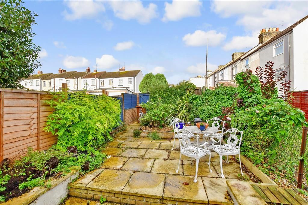 3 bed terraced house for sale in Richmond Road, Gillingham, Kent ME7, £