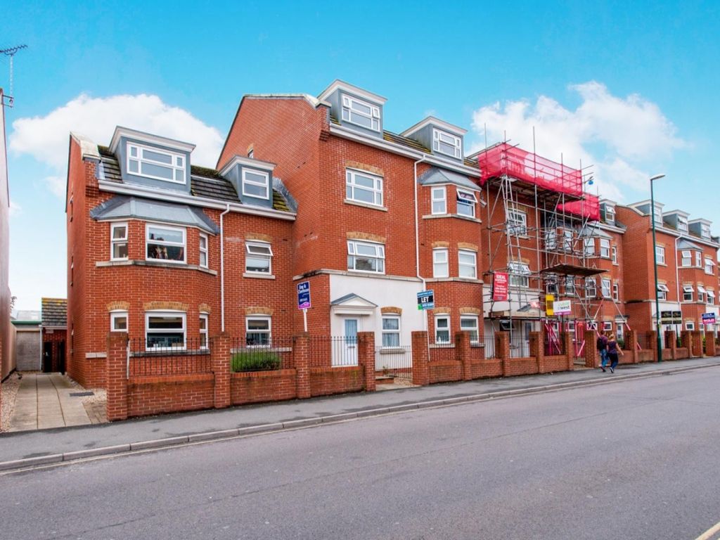 1 bed flat to rent in Longford Road, Bognor Regis PO21, £825 pcm Zoopla