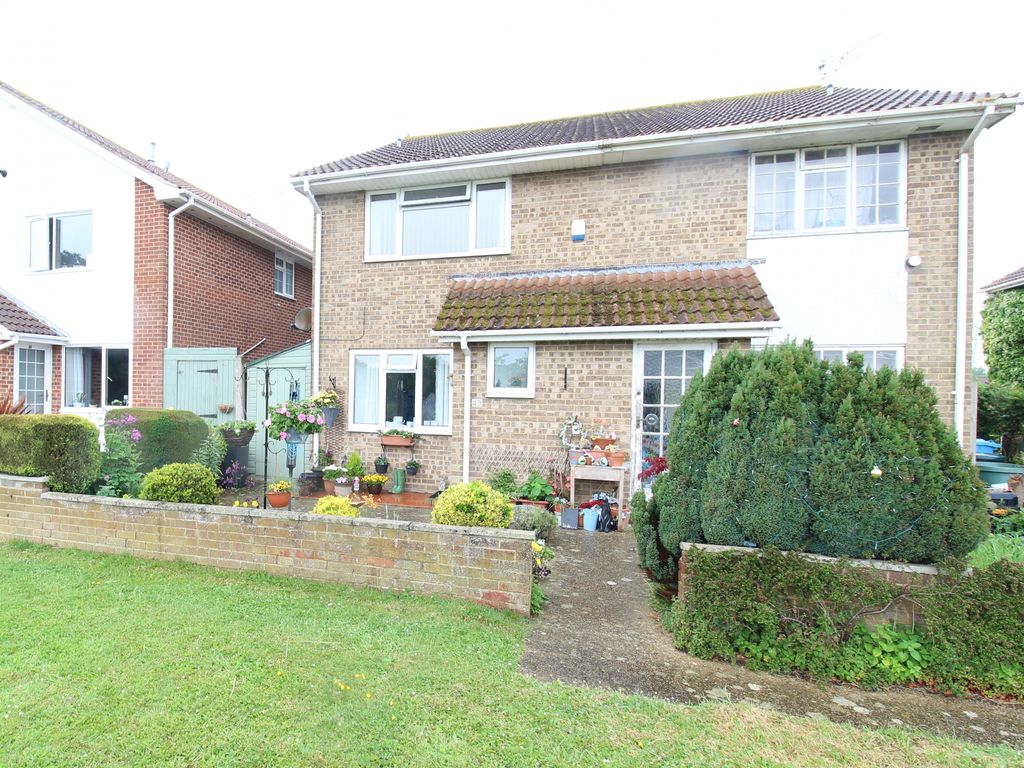 1 bed terraced house for sale in Falconer Drive, Hamworthy, Poole BH15