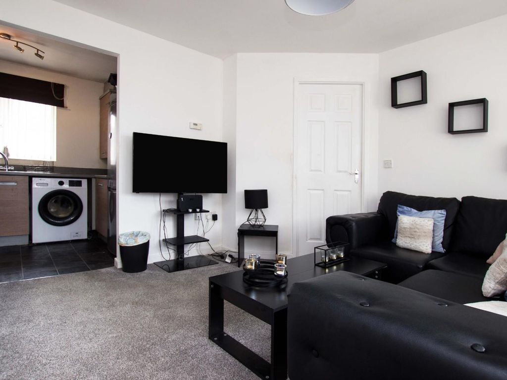 1 bed flat for sale in Fitzgerald Drive, Darwen BB3, £58,570 Zoopla