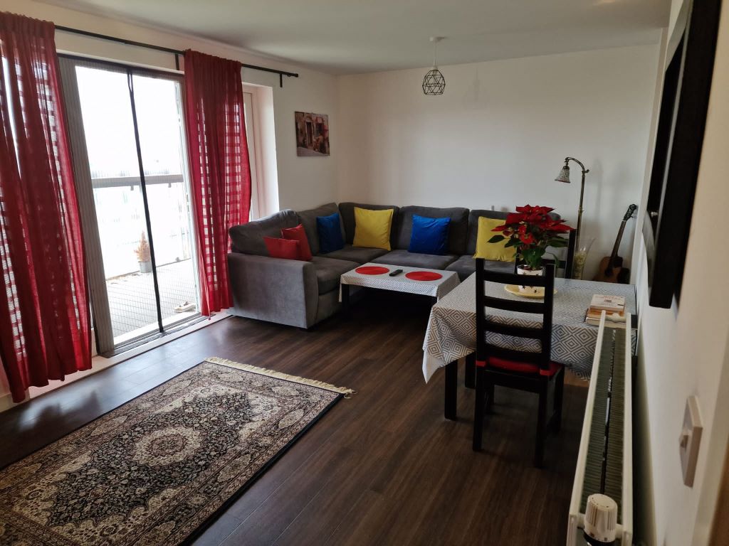 2 bed flat to rent in De Pass Gardens, Barking IG11 Zoopla