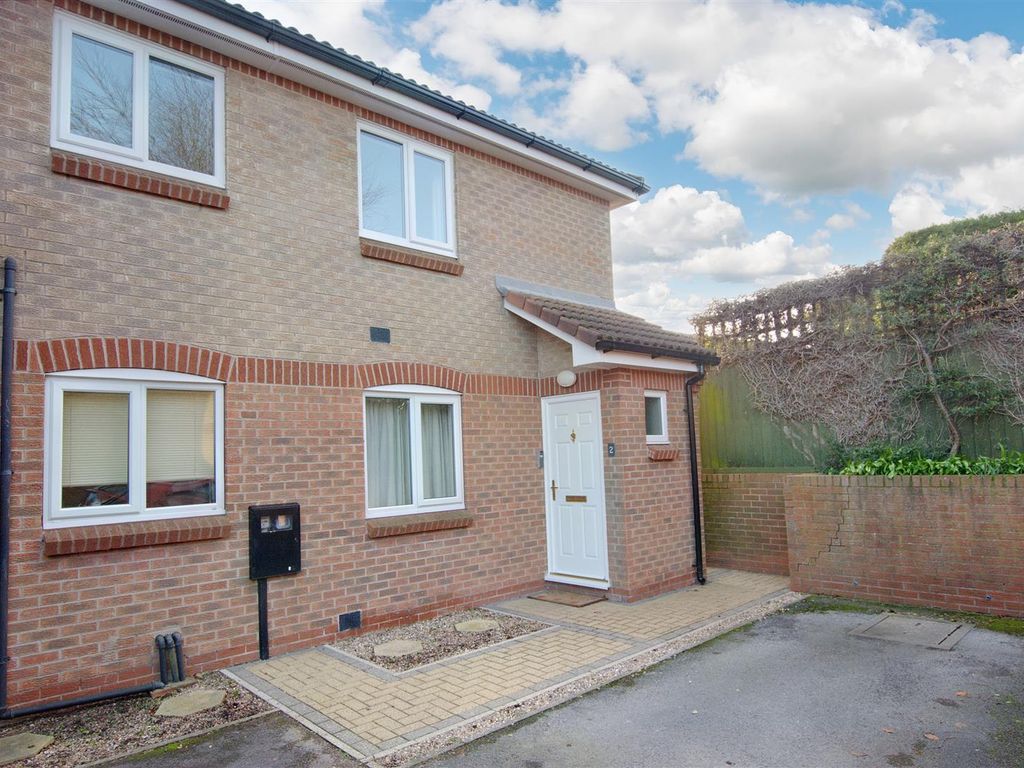 2 bed flat for sale in Holyrood Court, Bramcote, Nottingham NG9 Zoopla