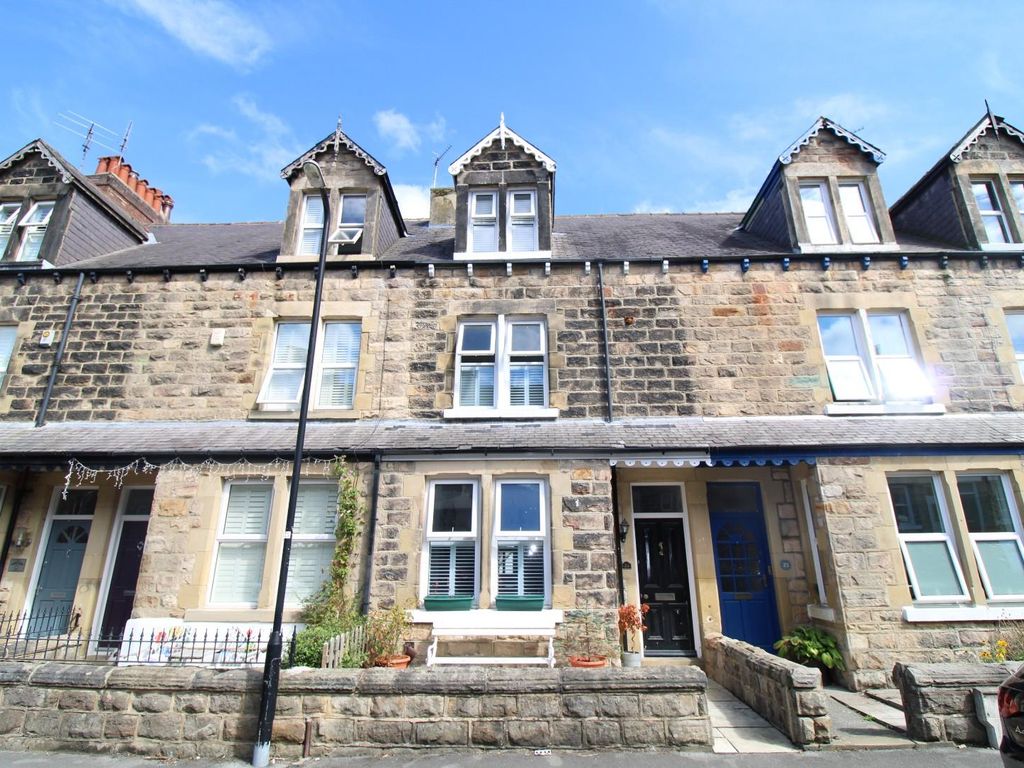 4 bed terraced house to rent in College Road, Harrogate HG2, £1,750 pcm Zoopla