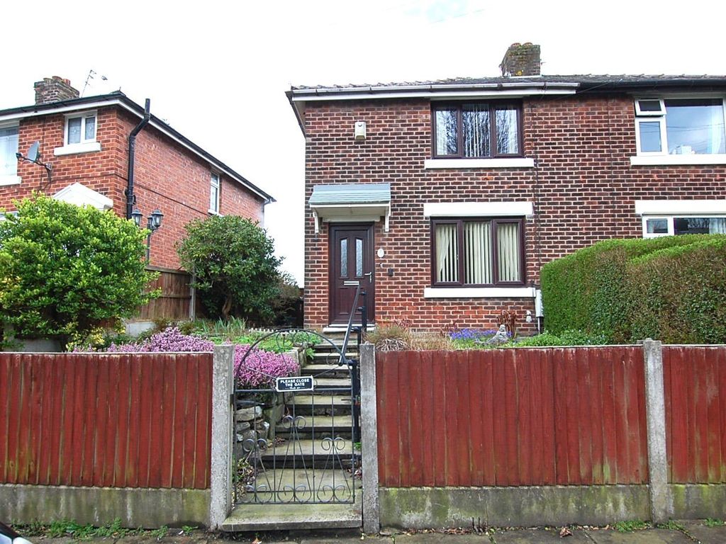3 bed semidetached house for sale in Sycamore Crescent, AshtonUnder