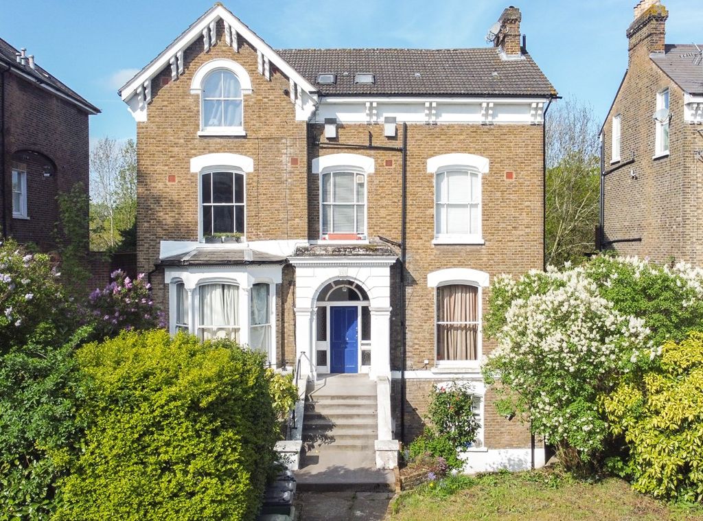 1 bed flat for sale in Manor Park, Hither Green, London SE13 Zoopla