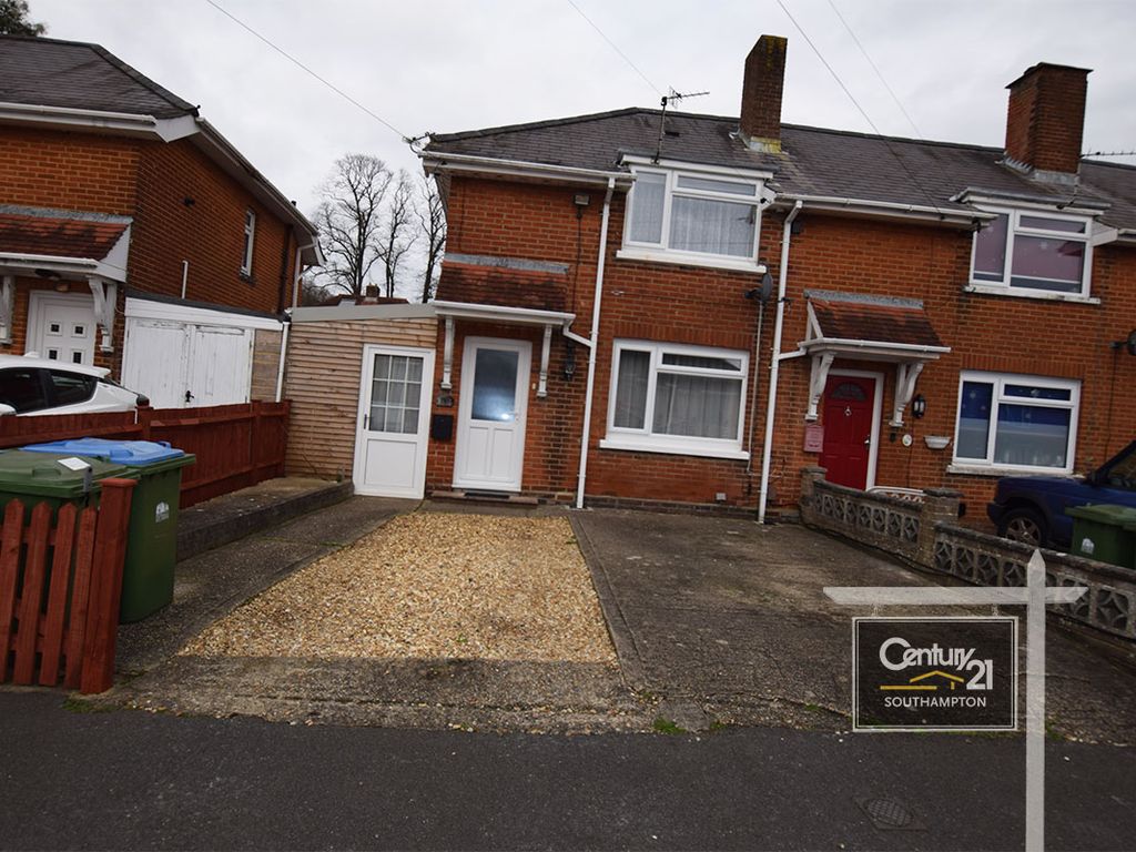 3 bed end terrace house for sale in Ref L795938, Peach Road