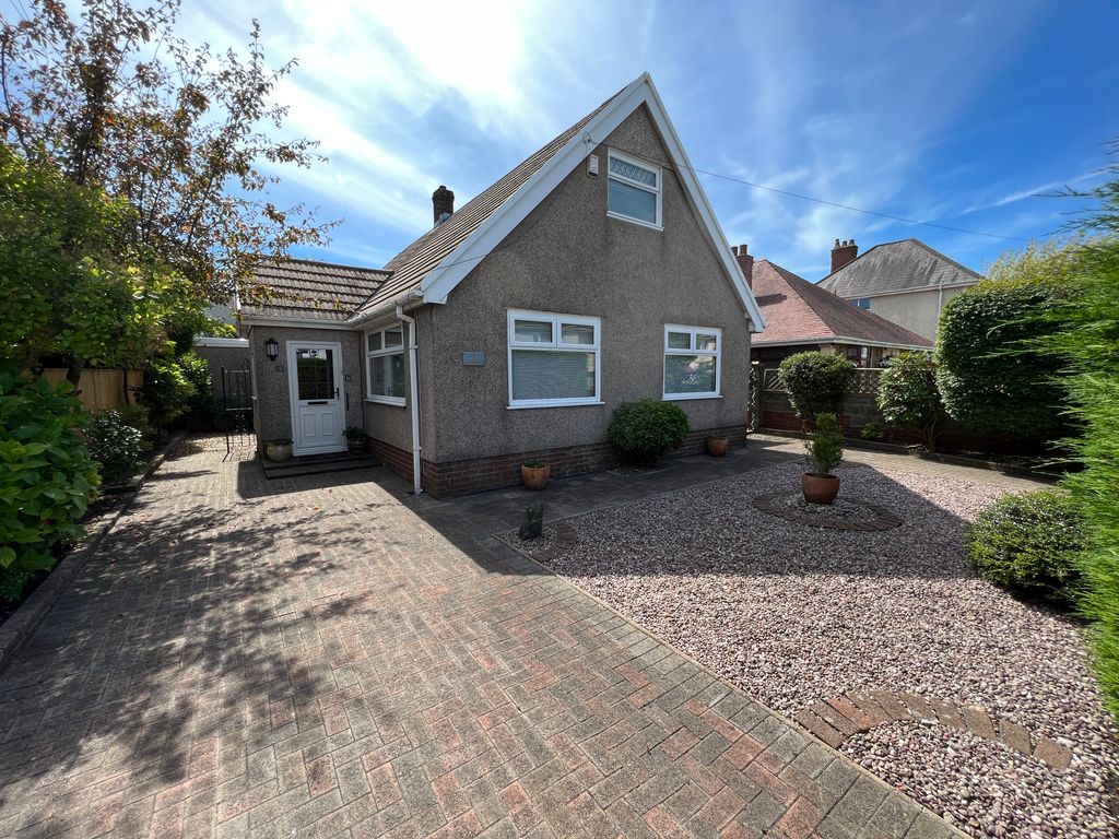 2 bed bungalow for sale in Bryn Road, Fforestfach, Swansea SA5 Zoopla