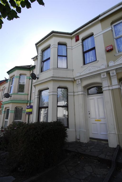 4 bed property to rent in Greenbank Avenue, Lipson, Plymouth PL4 Zoopla