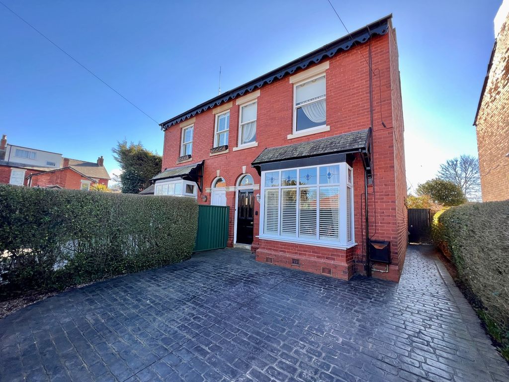 2 bed semidetached house for sale in Manor Lane, Penwortham, Preston