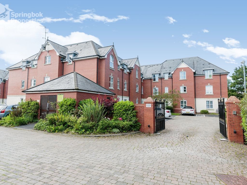 2 bed flat for sale in Woodlands View, Lytham St Annes, Lancashire FY8