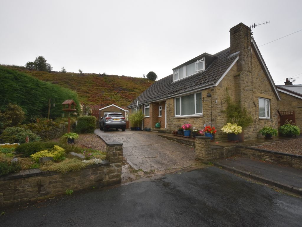 4 bed detached bungalow for sale in Ogden Crescent, Denholme, Bradford
