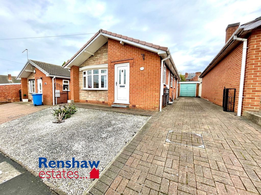 2 bed detached bungalow for sale in Wesley Street, Ilkeston, Derbyshire