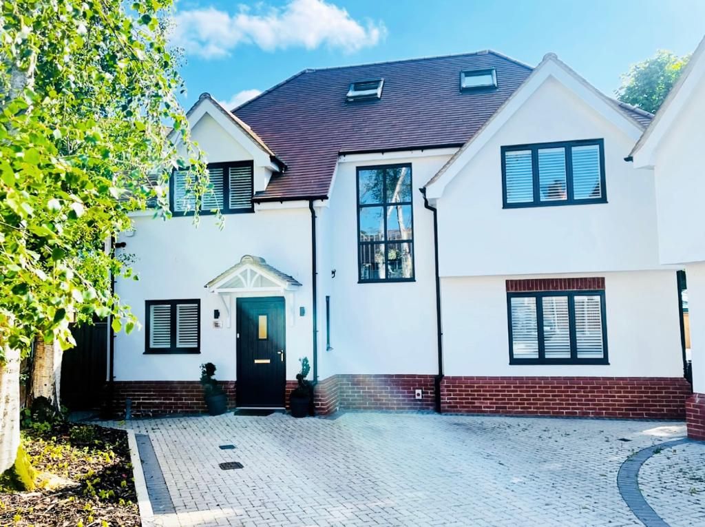 4 bed detached house for sale in High Street, Ongar CM5 Zoopla