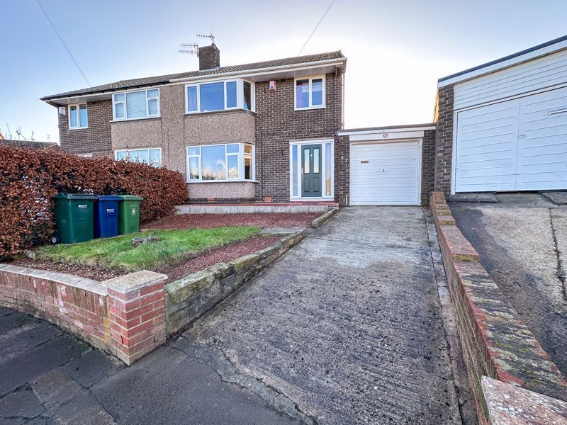 3 bed semidetached house for sale in Thornton Crescent, BlaydonOn